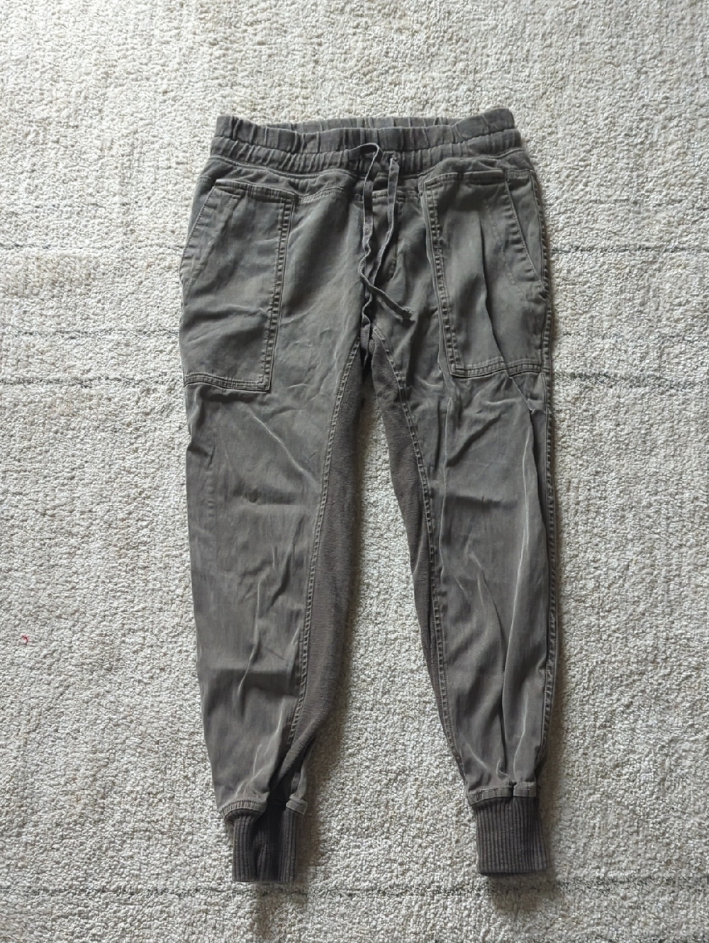 James Perse Olive Green Jogger Style Drawstring Pants
